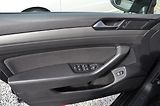 Volkswagen Passat (2021) 2.0 TDi DSG / LED / 74.300km  - náhled 22