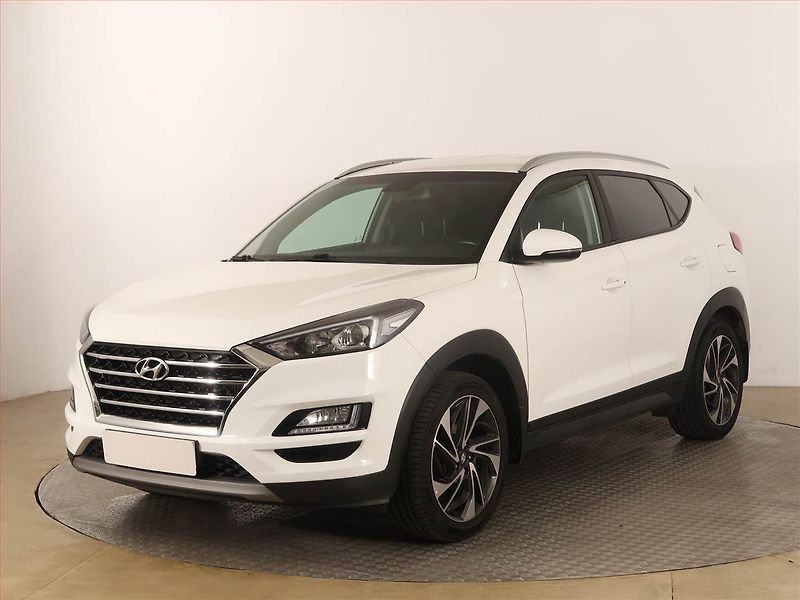 Hyundai Tucson (2020) 1.6 CRDi, 4X4, Tempomat - fotka 2 z 17
