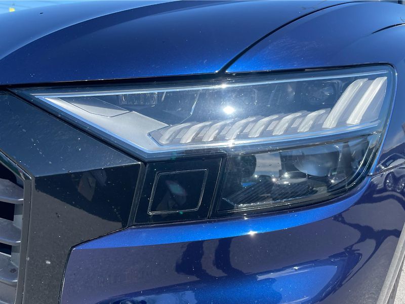 Audi SQ8 4.0 TFSI - fotka 24 z 25