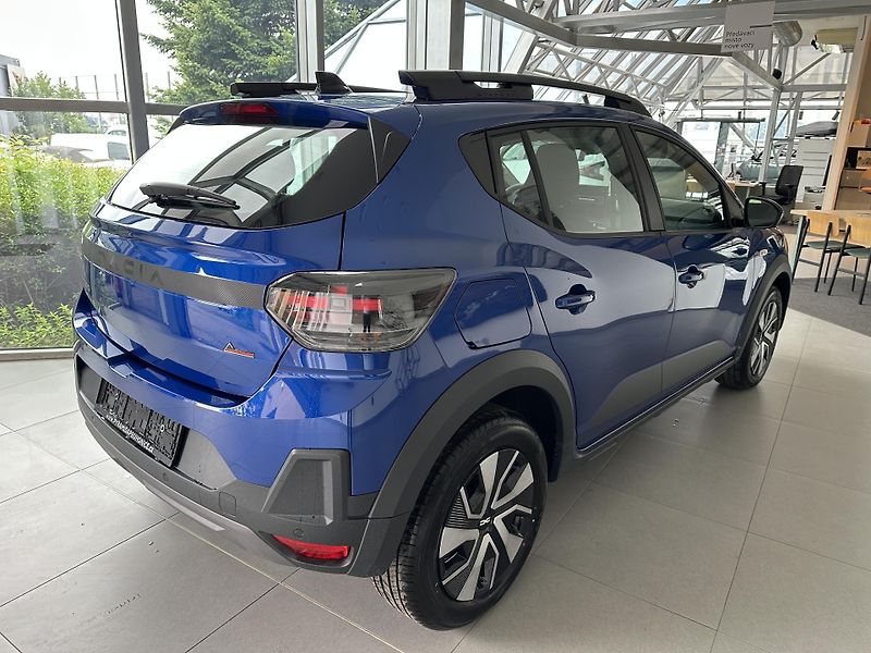 Dacia Sandero (2026) STEPWAY HYBRID 155 - ŘÍJEN - fotka 5 z 13