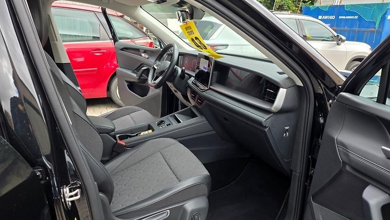 Volkswagen Tayron (2025) 1.5 eTSI 110 kW DSG7 7míst  - fotka 15 z 38