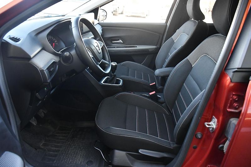Dacia Jogger 1.0i LPG ZÁRUKA 2.SADA PNEU 1M - fotka 11 z 49