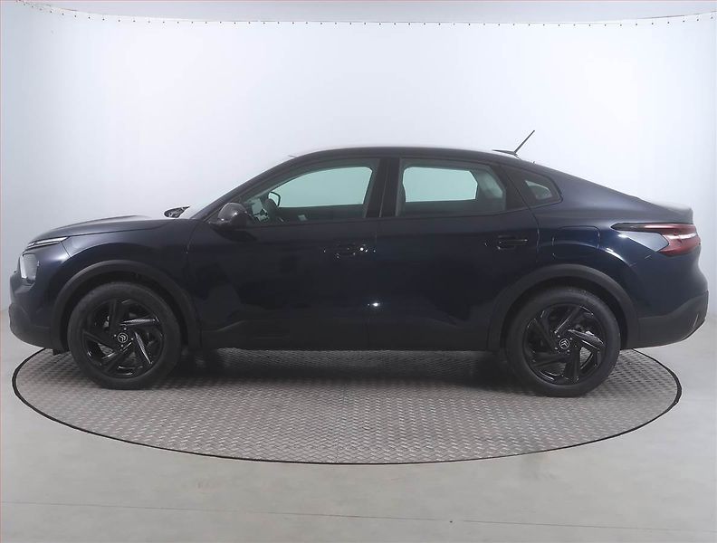 Citroën C4 X (2024) 1.2 PureTech, Serv.kniha - fotka 3 z 16