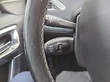 Peugeot 2008 (2017) 1.2 PT 110 ALLURE MAN5 - náhled 24