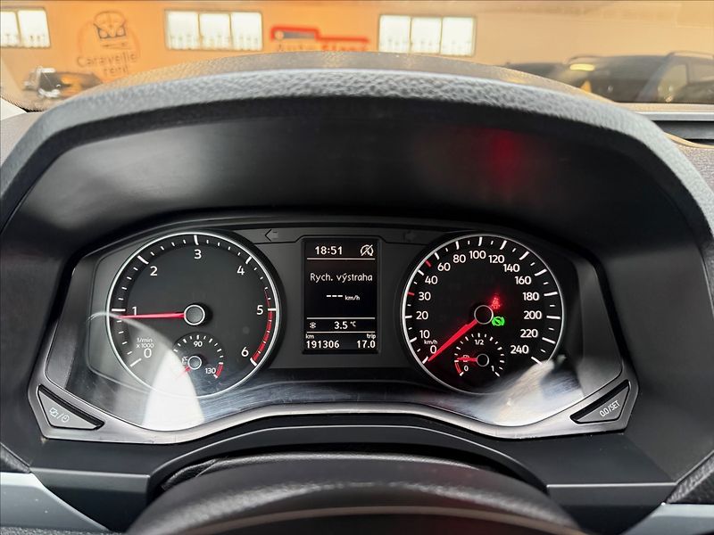 Volkswagen Amarok 3,0 V6 Hardtop,po servisu - fotka 19 z 36