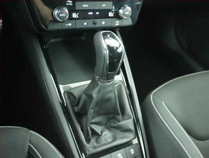Škoda Kamiq (2024) Monte Carlo 1.5 TSI - fotka 13 z 23
