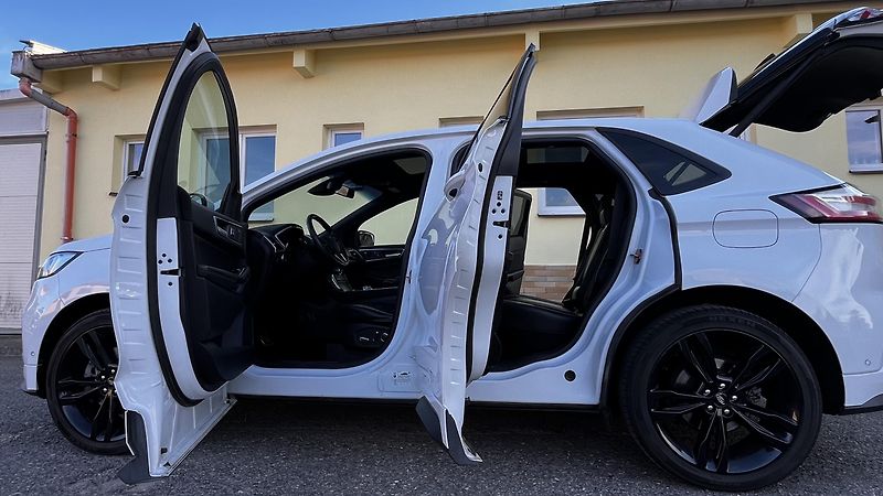 Ford Edge (2019) 1.maj CZ, Max.FORD Performance - fotka 14 z 41