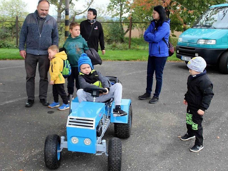 Z Traktoriády s podtitulem Zlaté české ručičky v Muzeu zemědělské techniky v Čáslavi.