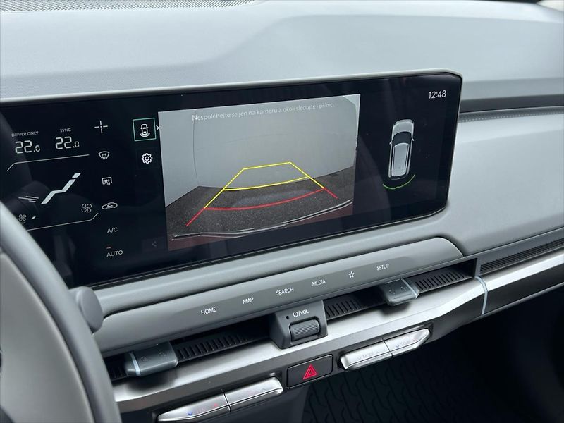 Kia EV3 1,0 150kW 81,4 kWh 4x2  AIR - fotka 17 z 26