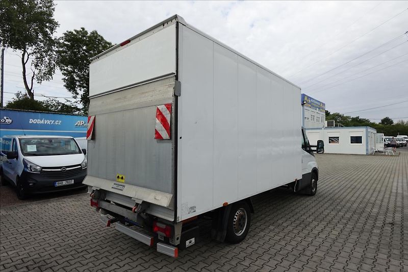 Iveco Daily 2,3 HPT  35S160 SKŘÍŇ ČELO KLI - fotka 7 z 24