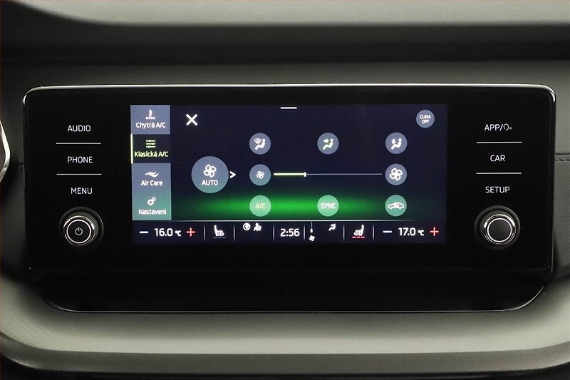 Škoda Octavia (2023) Ambition 2.0 TDI, ČR,1.maj - fotka 13 z 16
