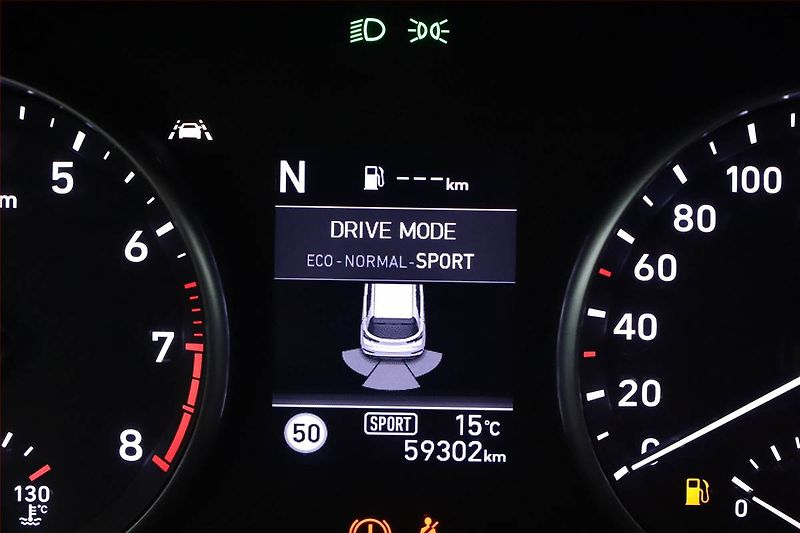 Hyundai i30 (2021) N-Line 1.5 T-GDI MHEV, Automat - fotka 12 z 17