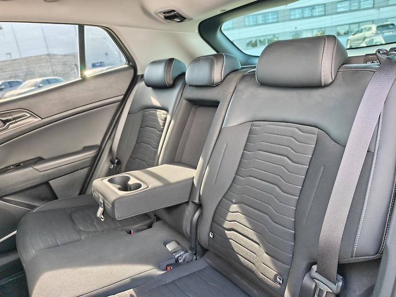 Kia Sportage TOP 1,6 T-GDi - fotka 8 z 23