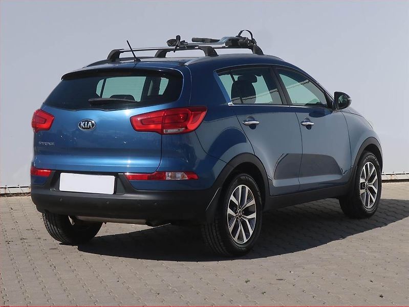 Kia Sportage (2014) Gold 2.0 GDI, Serv.kniha - fotka 5 z 17