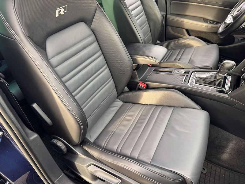 Volkswagen Passat (2015) 2.0 /176kW/4x4 - fotka 15 z 24