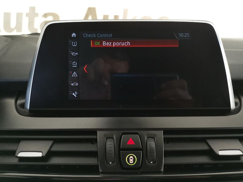 BMW Řada 2 (2020) 218d Grand LED tažné ZÁRUKA  - fotka 20 z 29
