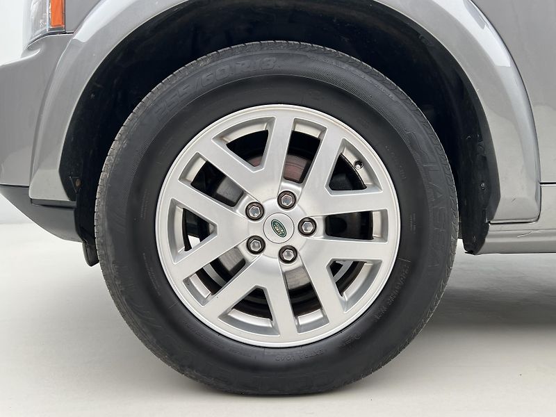 Land Rover Discovery 2.7 TDV6 S AWD AUT CZ - fotka 14 z 33