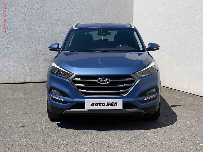 Hyundai Tucson (2016) 1.7 CRDi, ČR, Navi, kamera - fotka 2 z 19