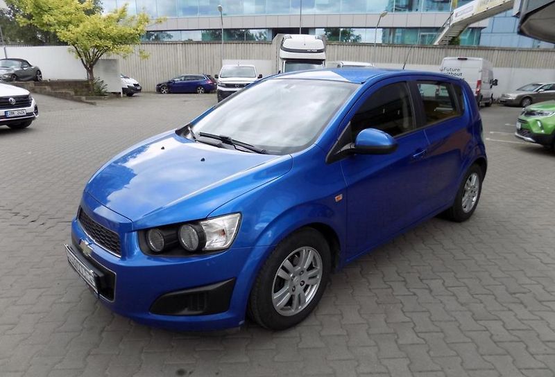 Chevrolet Aveo (2012) - fotka 3 z 12