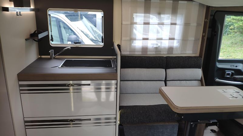 CI Caravans International (2026) MAGIS 67 INTEGRAL 2x skladem  - fotka 23 z 23