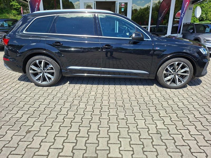 Audi Q7 (2022) 50TDI 210kW S-LINE -1.MAJ.-DPH - fotka 9 z 37