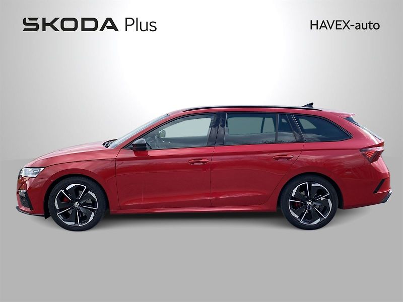 Škoda Octavia (2021) Combi 2.0 TDI DSG RS - fotka 3 z 39