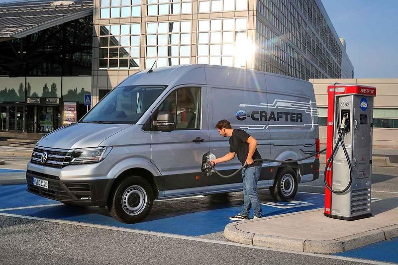 Volkswagen e-Crafter můžete řídit i s řidičákem na osobní auto