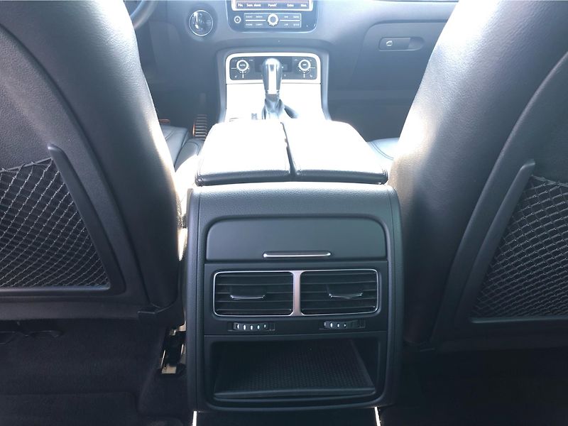 Volkswagen Touareg 3,0TDi 180kW - fotka 23 z 30