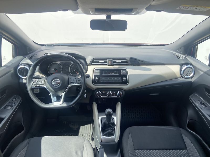 Nissan Micra 1.0 i 52 kW Visia - fotka 5 z 19