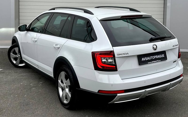 Škoda Octavia (2018) III FL SCOUT 2.0 TDI 135kW 4x4 - fotka 6 z 34