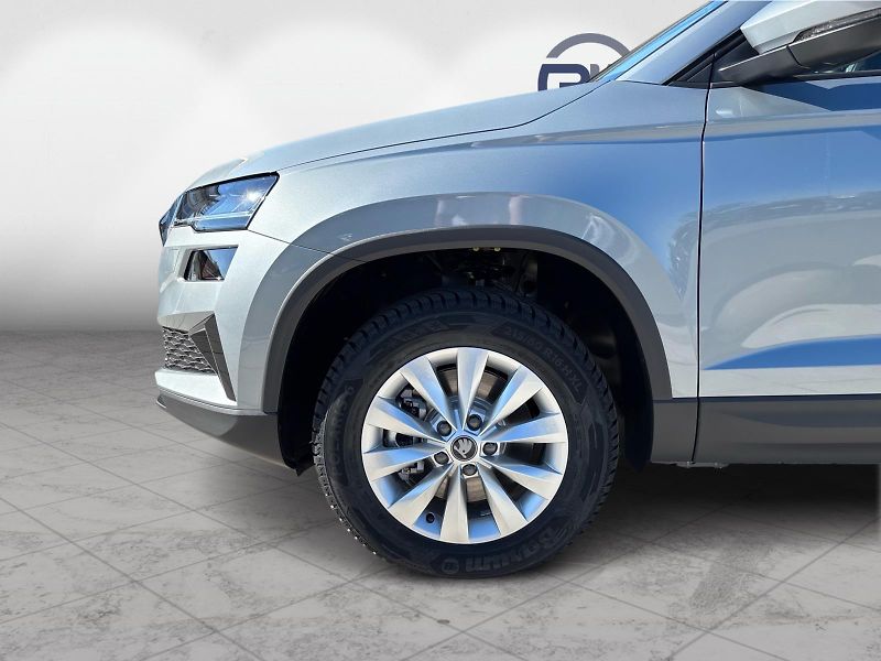 Škoda Karoq 2,0 TDI 85 kW SELECTION - fotka 10 z 29