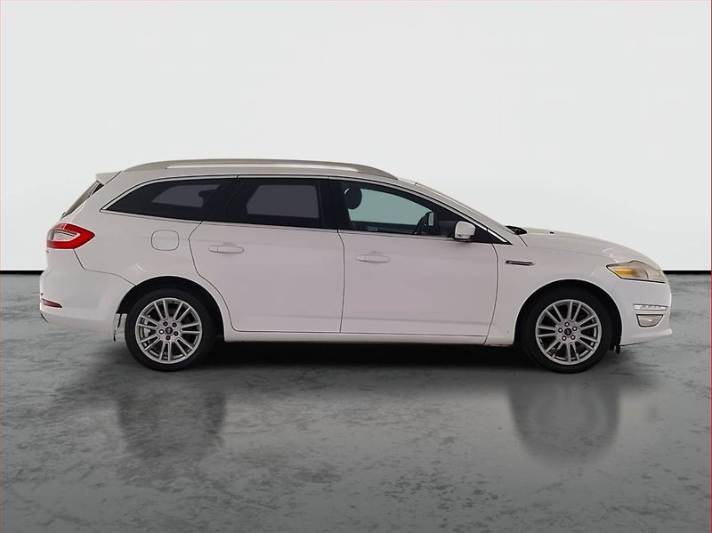 Ford Mondeo (2011) 2.0 TDCi, po STK, oblíbený vůz - fotka 6 z 18