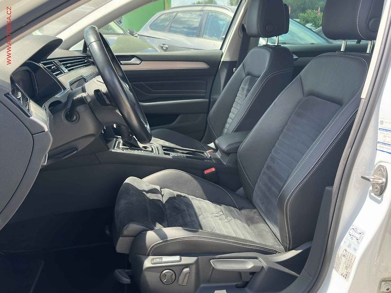 Volkswagen Passat (2019) 2.0TSi, 2.maj,ČR, DSG, LED - fotka 9 z 20