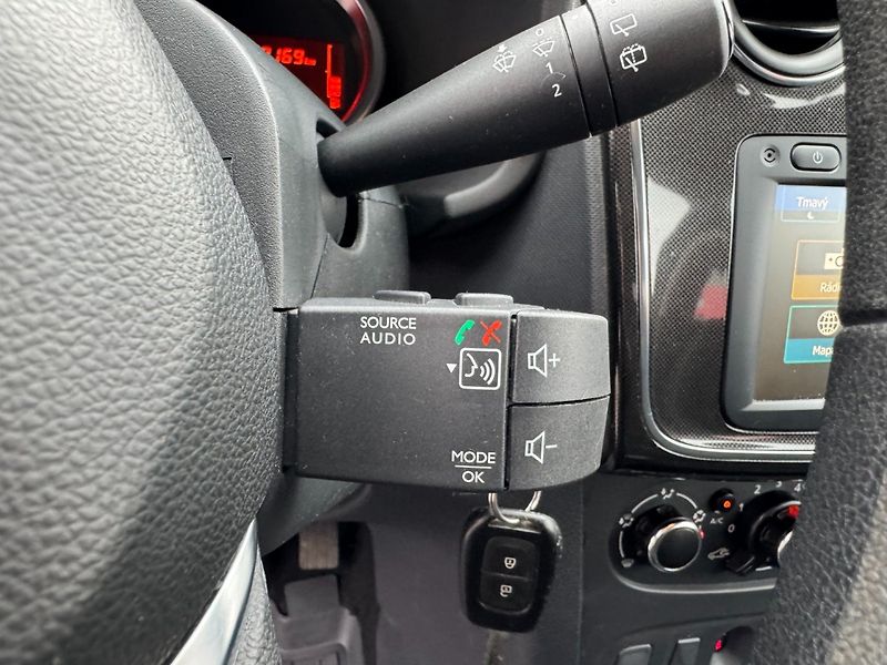 Dacia Sandero (2020) Access 1.0 TCE 54 KW - fotka 27 z 30