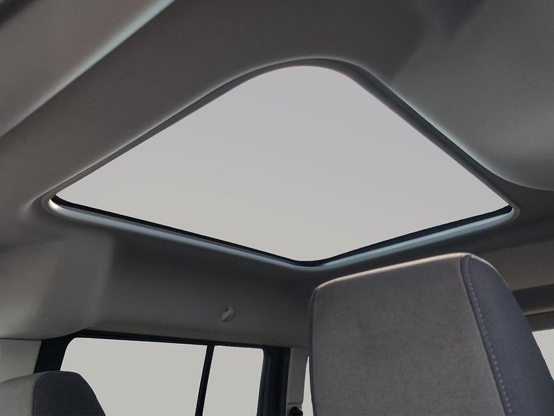 Ford Tourneo Connect (2019) Titanium L2 1.5 EcoBlue 88kW, - fotka 21 z 24