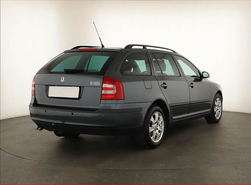 Škoda Octavia (2008) 1.9 TDI DPF, po STK, Tažné - fotka 5 z 12