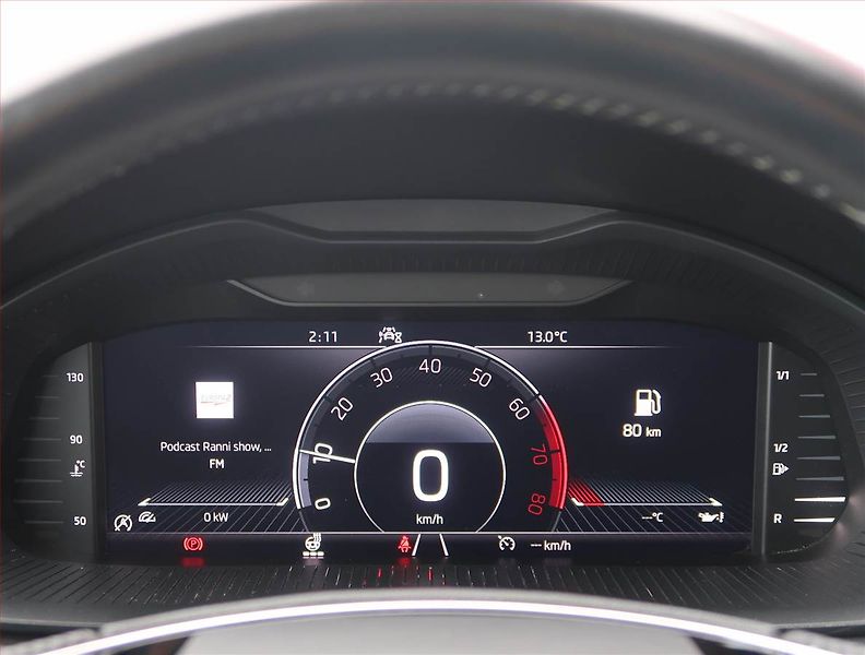 Škoda Kamiq (2020) 1.0 TSI, Tempomat - fotka 11 z 14