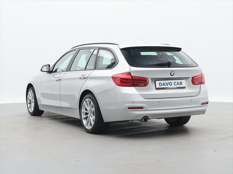 BMW Řada 3 2,0 318da 110kW Advantage - fotka 5 z 28