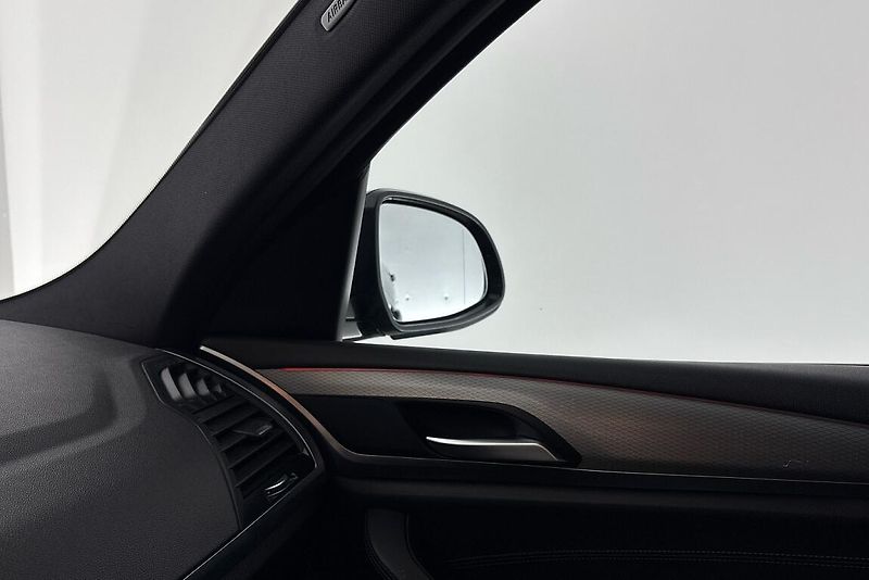 BMW X3 2.0i - fotka 20 z 26