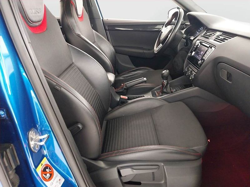 Škoda Octavia (2014) RS 2.0 TDI, Kůže, Bi-Xenony - fotka 9 z 20