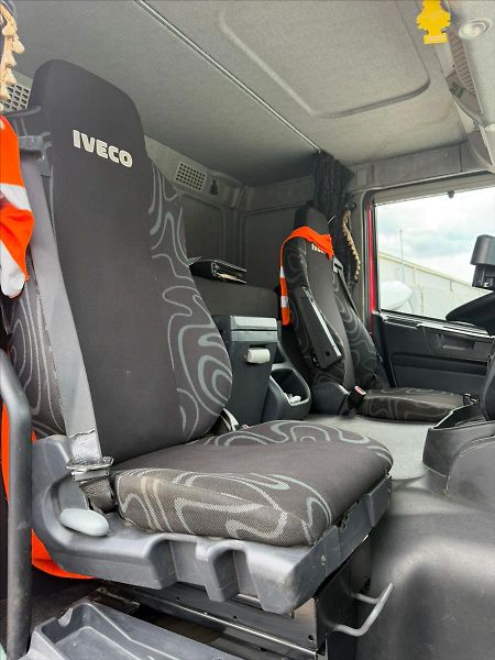 Iveco Trakker 12,9 - fotka 26 z 33