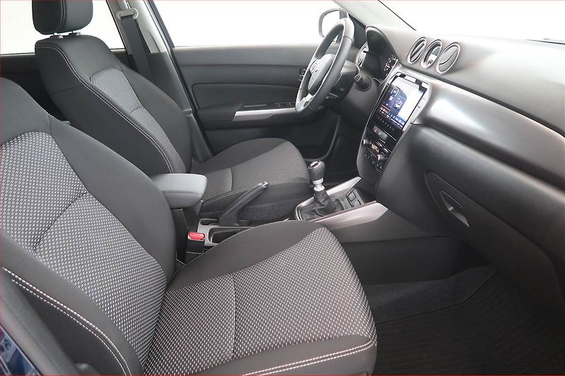 Suzuki Vitara (2025) 1.4 BoosterJet - fotka 9 z 18