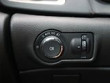 Opel Astra (2010) 1.6 16V, po STK, jezdí dobře - náhled 16