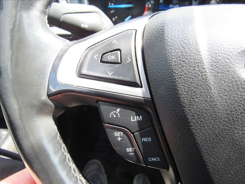 Ford Mondeo 1,6 TDCi 85kW - fotka 20 z 32