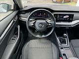 Škoda Octavia 2,0 TDI Combi Ambition Plus - náhled 7