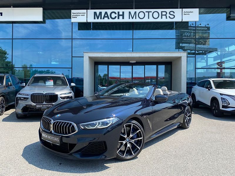 BMW M8 M850i xDrive Cabrio MAX výbava - fotka 2 z 26