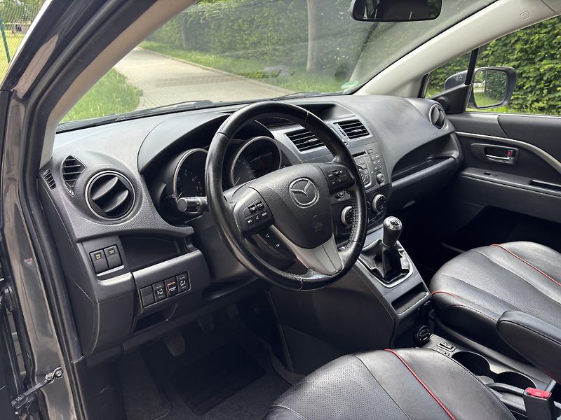 Mazda 5 2.0 Sports-Line 7 míst - fotka 23 z 30