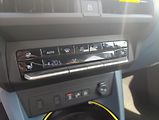 Fiat Grande Panda 1,2 Turbo 100k La Prima - náhled 15