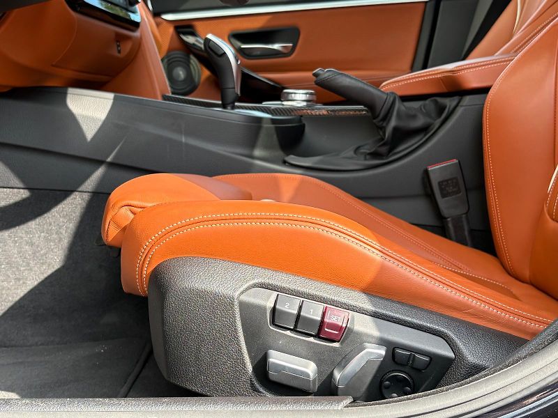 BMW Řada 4 440i xDrive Gran Coupé M 240kW - fotka 40 z 75