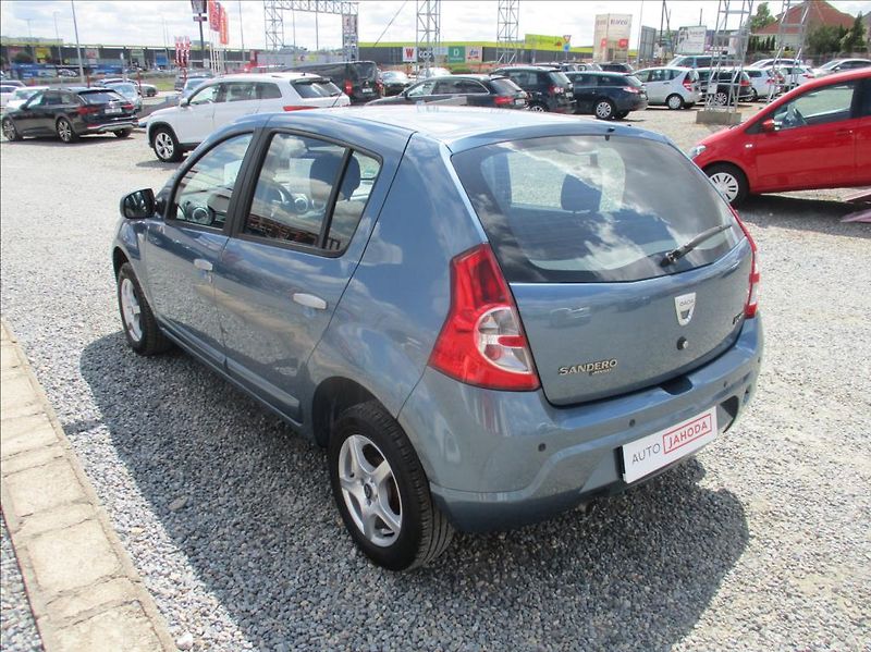 Dacia Sandero 1,4 i, klimatizace, serviska, - fotka 6 z 29